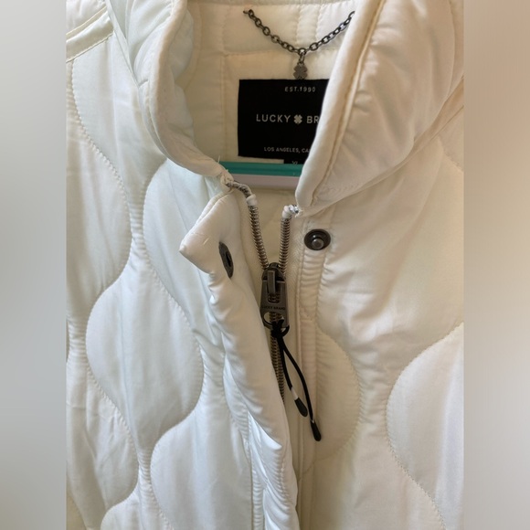 Lucky Brand White Quilted Puffer Jacket Water Resistant Jacket - Picture 11 of 17